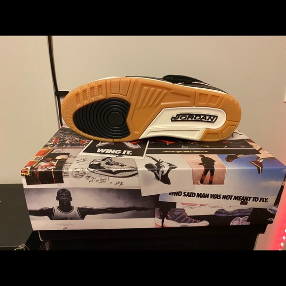 Jordan 3 Reto SE - Picture 4 of 6